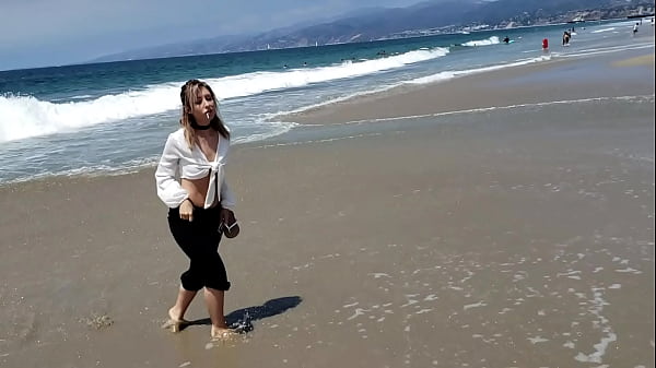 Pretty Pussy with Tan Lines Passionate Fuck with Big Cock Daphne Dare
